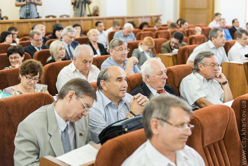 18-та позачергова сесія Харківської міської ради VI скликання