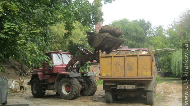 У Ленінському районі до Дня міста відремонтували дороги - 5