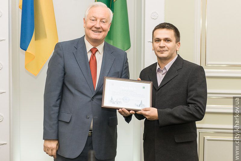 Харків'ян привітали зі святами та нагородили почесними грамотами - 4