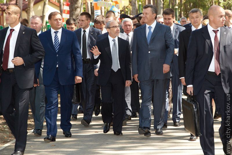 Віктор Янукович ознайомився з оновленим парком імені Горького - 13