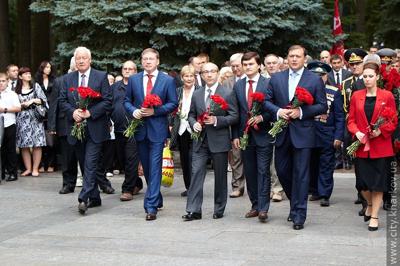 На Меморіалі Слави поклали квіти з нагоди Дня визволення Харкова