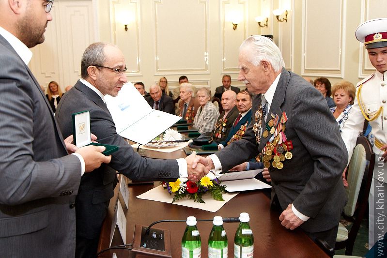 Геннадій Кернес привітав ветеранів з Днем визволення Харкова - 37