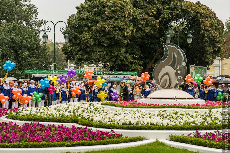 Відкрито оновлений парк Горького