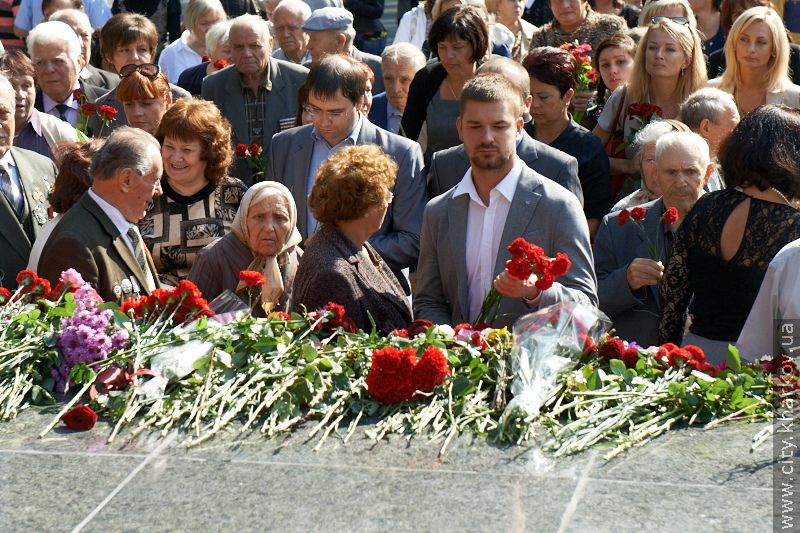На меморіалі у Лісопарку поклали квіти з нагоди Дня партизанської слави - 7