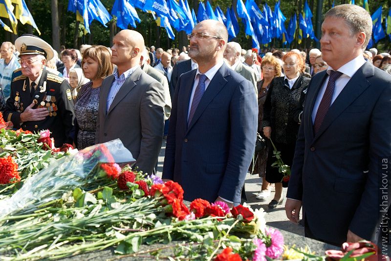 На меморіалі у Лісопарку поклали квіти з нагоди Дня партизанської слави - 9