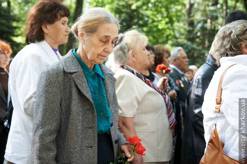 На меморіалі у Лісопарку поклали квіти з нагоди Дня партизанської слави - 23