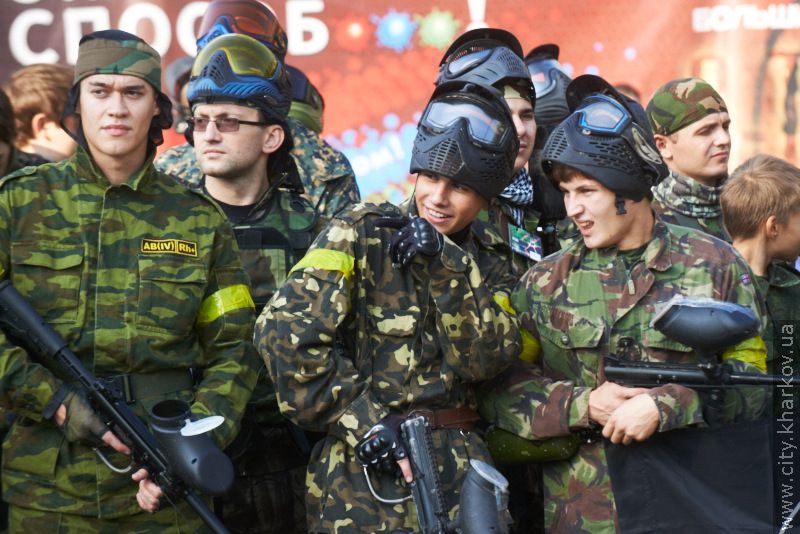 У Харкові відкрився пейнтбольний фестиваль