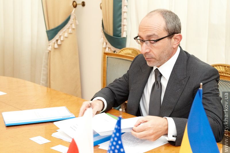 Геннадій Кернес зустрівся зі спостерігачами від США і Японії - 10