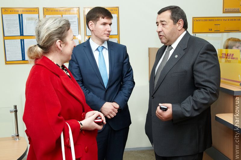 Оновлене поштове відділення відкрили в Дзержинському районі - 2