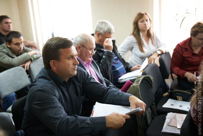 Британські фахівці провели семінар з контролю чисельності безпритульних тварин