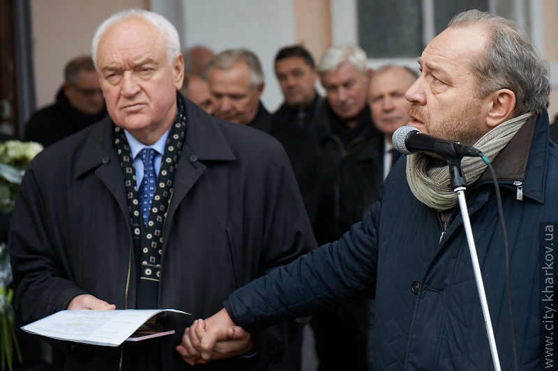 На будівлі гімназії №6 відкрили меморіальну дошку Людмилі Гурченко - 3