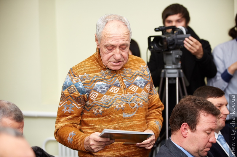 Геннадія Кернеса обрали першим заступником голови обласної федерації футболу - 21