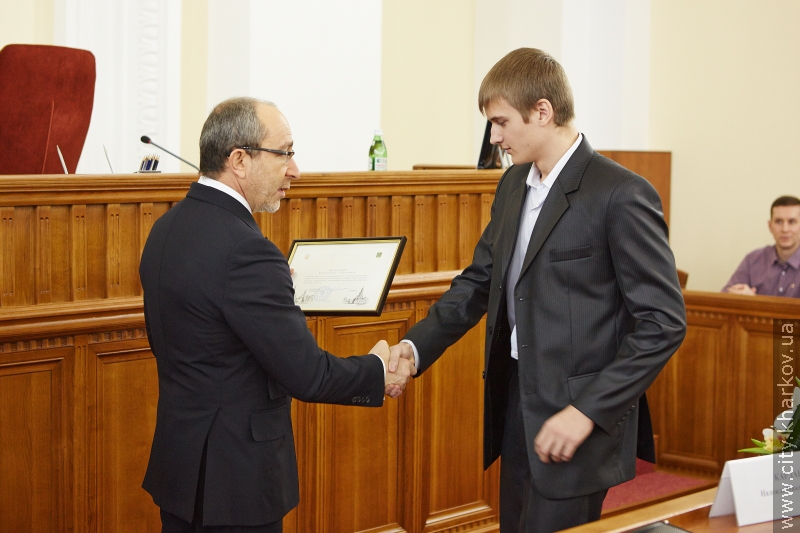 Зустріч міського голови з мешканцями будинку по проспекту Московському, 248г - 1