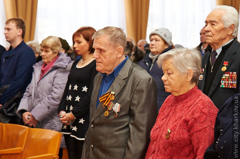 У Ленінському районі відзначили 69-ту річницю зняття блокади Ленінграда - 14