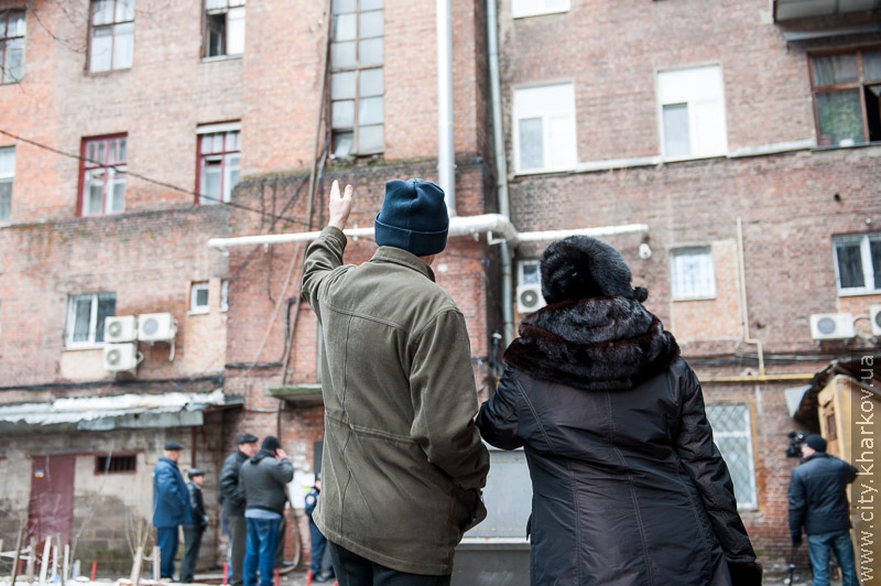 У постраждалому  на  Червоноармійській будинку почали ліквідацію наслідків пожежі
