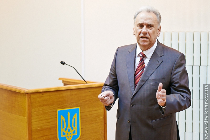 У Харкові презентували книгу про будівництво стадіонів - 2