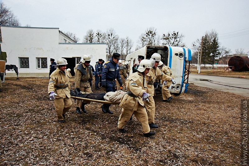 У Харкові пройшли комплексні навчання курсантів-рятувальників - 10