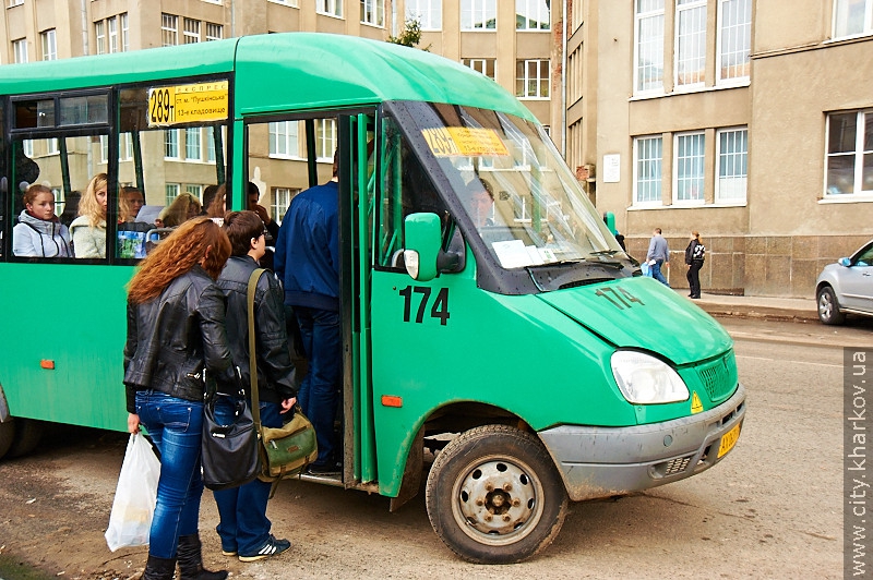 У Харкові зловмисники намагалися захопити автобусний маршрут - 1
