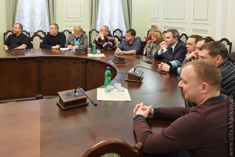 Геннадій Кернес сприятиме переведенню гуртожитку медакадемії до комунальної власності
