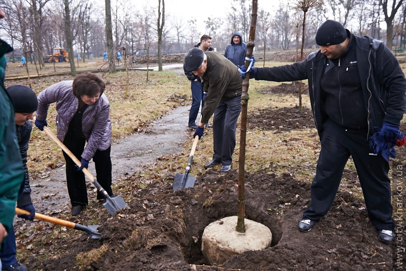 У Харкові проходять суботники