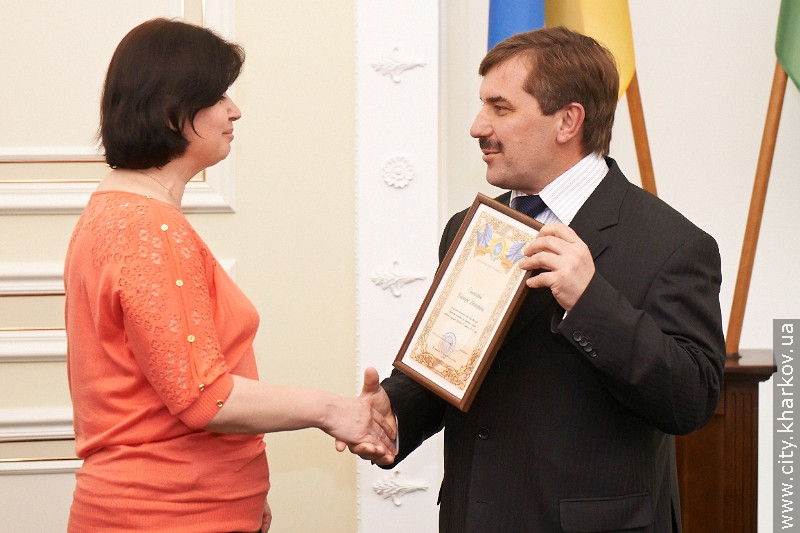 У Харкові вручили грамоти Центральної виборчої комісії - 4