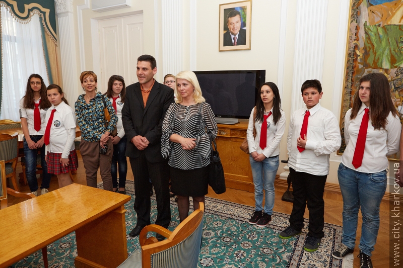 Геннадій Кернес зустрівся з болгарськими школярами