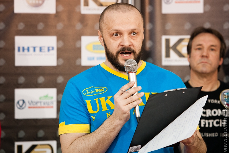 У Харкові пройшло зважування Сергія Федченка і Каріма Ель Уазгарі