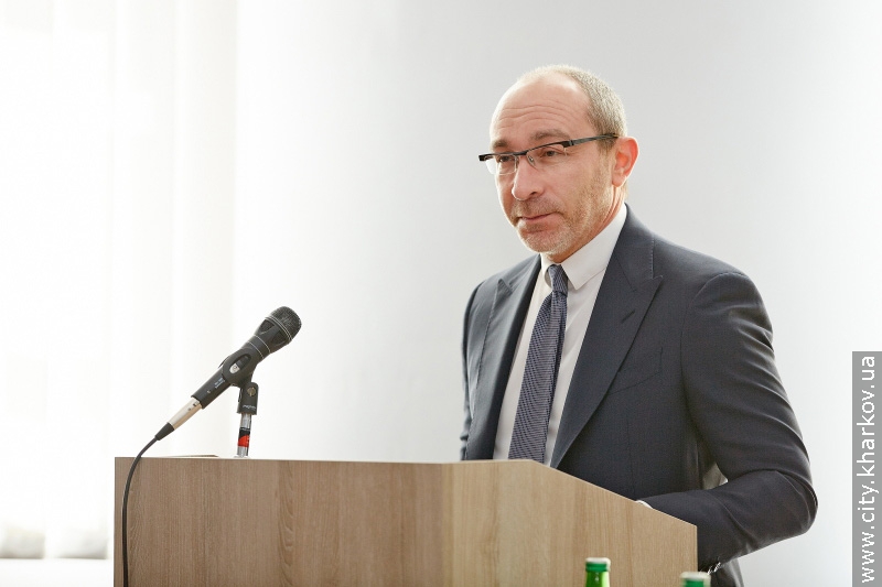 У Харкові відкрилася конференція з організації роботи в господарських судах - 8