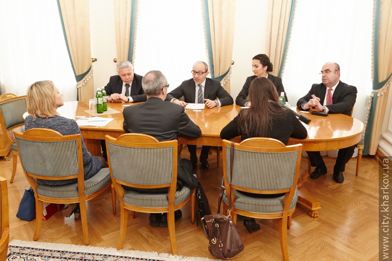 Геннадій Кернес зустрівся зі швейцарською делегацією