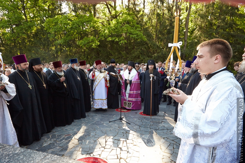 На Меморіалі Слави вшанували пам'ять полеглих у Великій Вітчизняній війні - 9