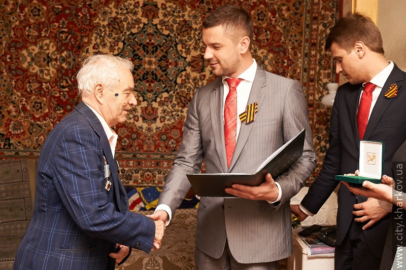 Ветеранів Великої Вітчизняної війни вшановують вдома - 3