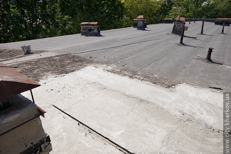У 39 харківських школах відремонтують покрівлі - 24