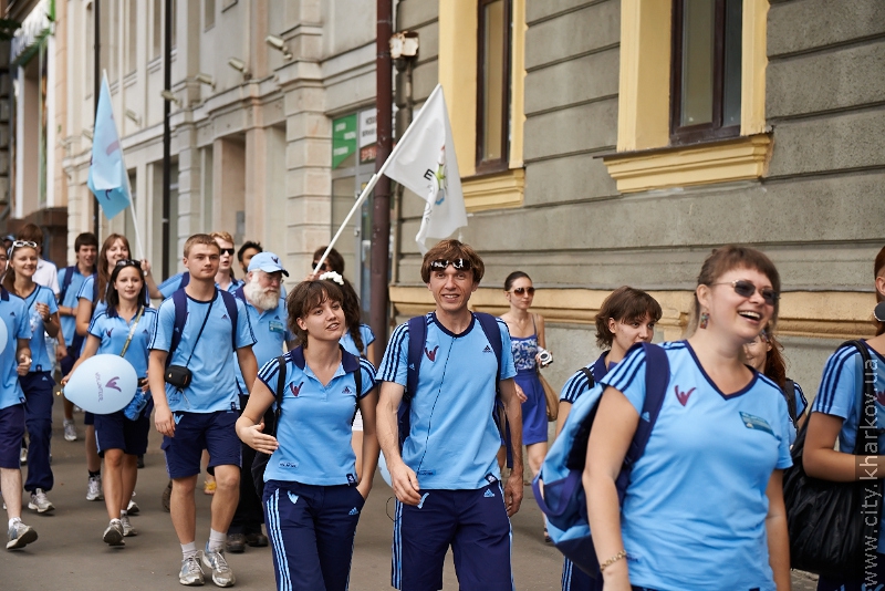 У Харкові пройшла святкова хода, присвячена річниці Євро-2012