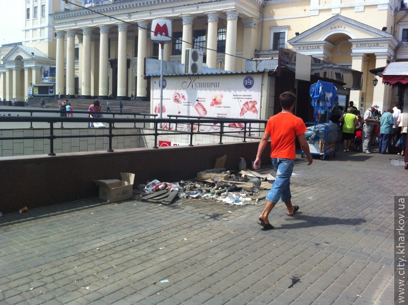 У Ленінському районі демонтували незаконно встановлені кіоски