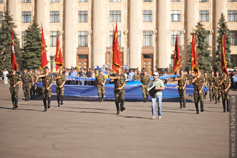 На площі Свободи пройшла репетиція Дня визволення Харкова