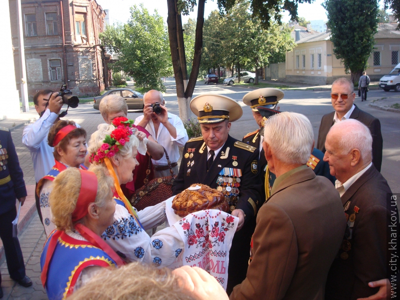 Ветерани Московського району зустрілися з ветеранами з Бєлгорода