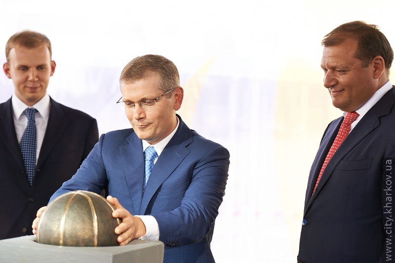 Офіційно стартувало будівництво «Харків-Арени» - 9
