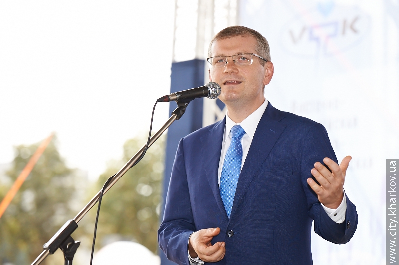 Офіційно стартувало будівництво «Харків-Арени» - 16