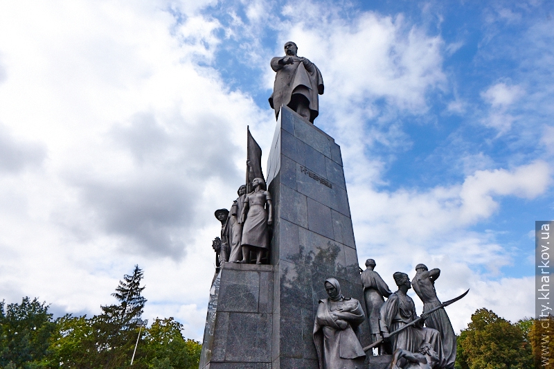 Марк Меллорі побував в історичних місцях Харкова - 15
