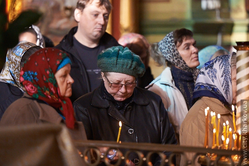 У Благовіщенський собор привезли мощі апостолів Петра і Павла - 10