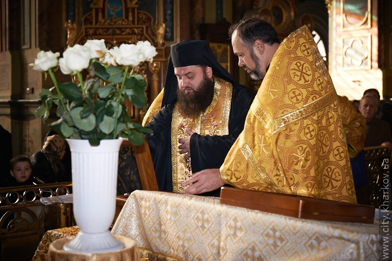 У Благовіщенський собор привезли мощі апостолів Петра і Павла - 21