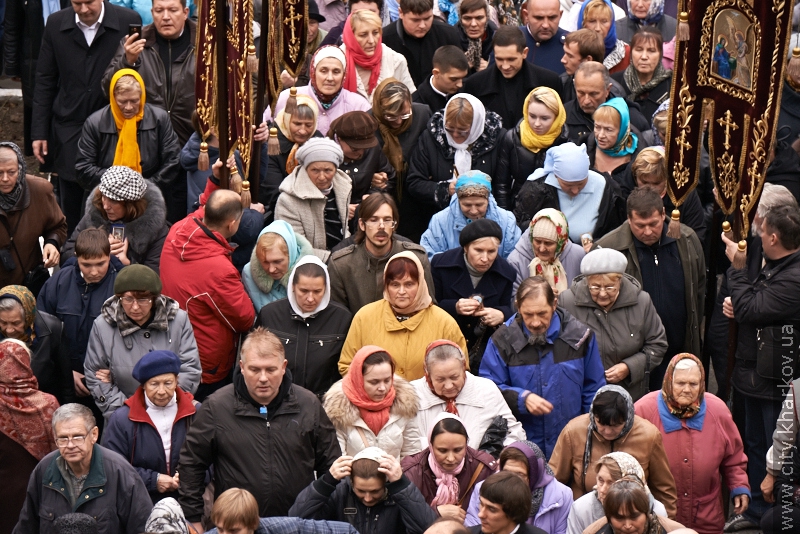 У Харків привезли десницю великомученика Георгія Побідоносця - 7