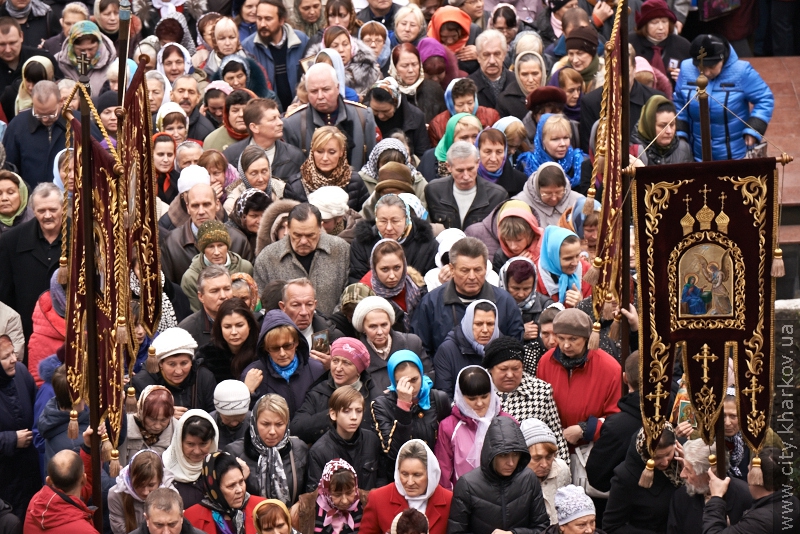 У Харків привезли десницю великомученика Георгія Побідоносця - 9