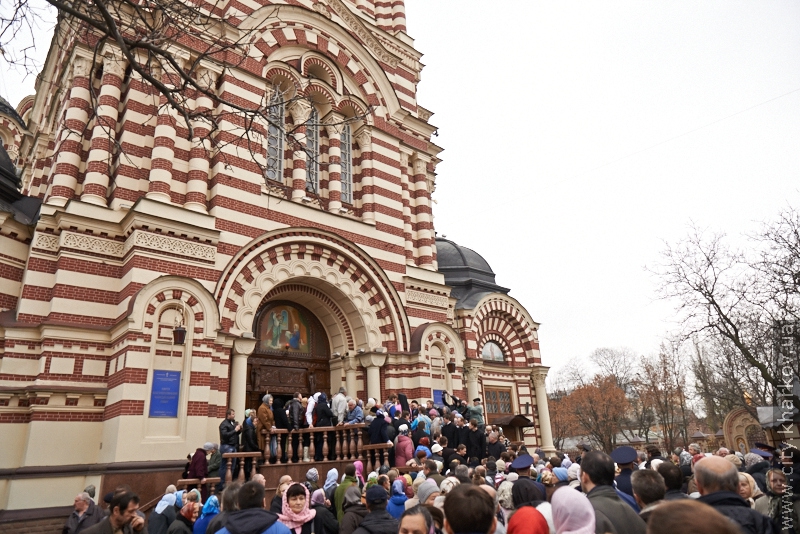 У Харків привезли десницю великомученика Георгія Побідоносця - 21