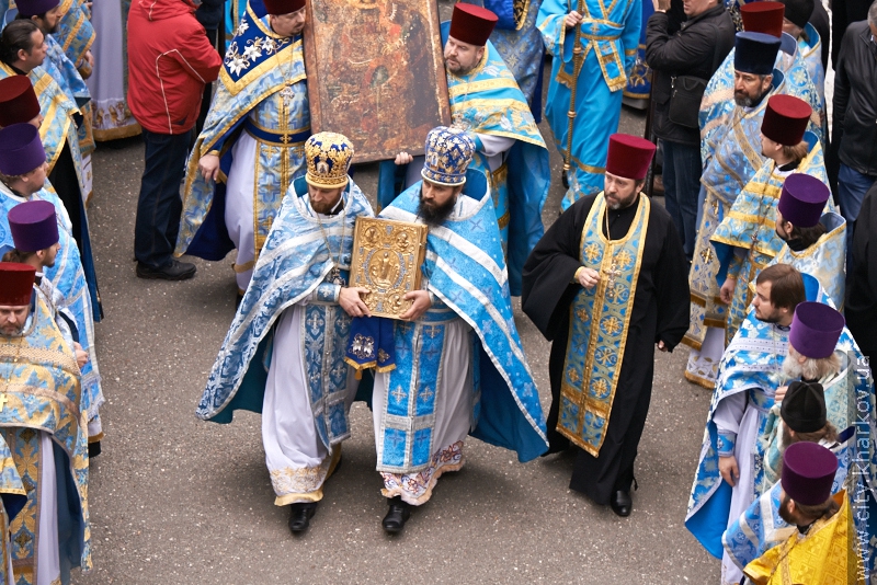 У Харків привезли десницю великомученика Георгія Побідоносця - 38