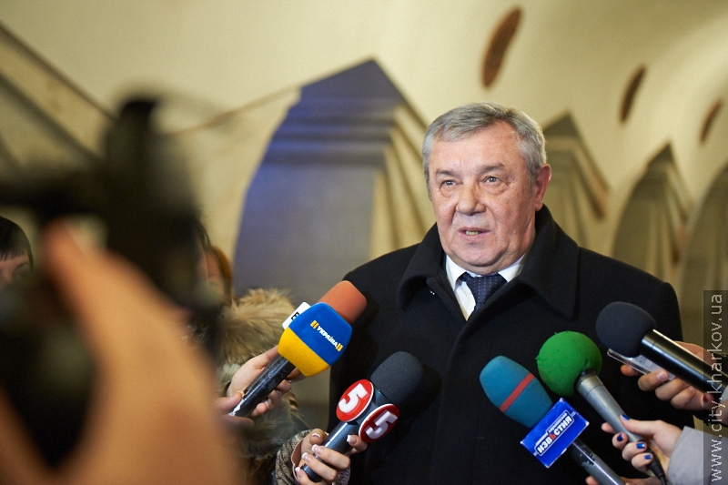Один з потягів харківського метрополітену став музеєм на колесах - 11
