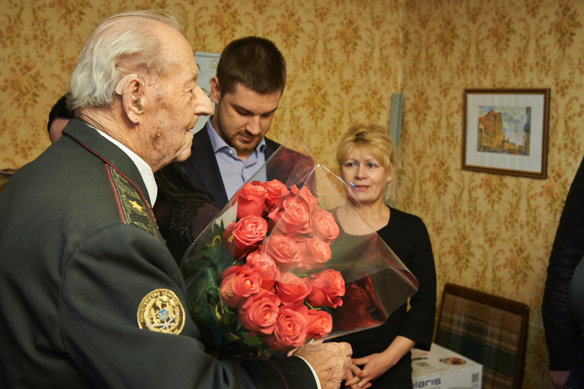 Героя Радянського Союзу Федора Пуртова привітали з днем народження