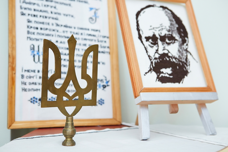 У Ленінському районі проходить виставка малюнків, присвячених Тарасу Шевченку
