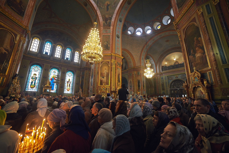 Харків'яни святкують Благовіщення Пресвятої Богородиці