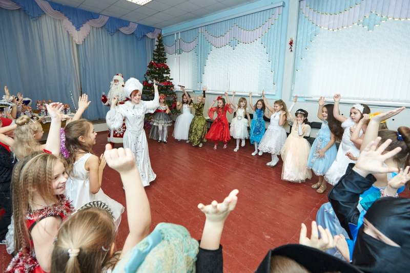 У харківських школах проходять передноворічні свята